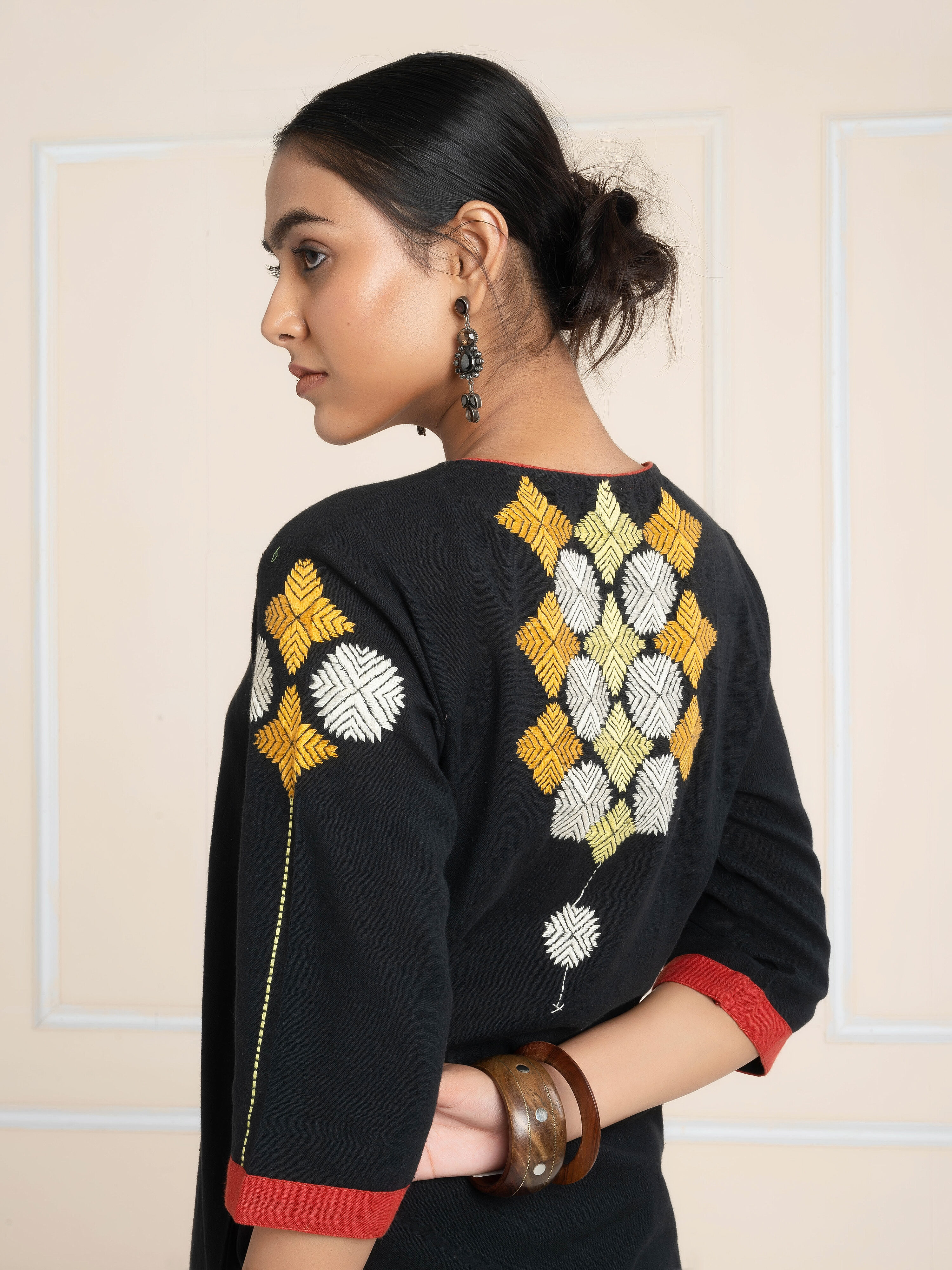 Hand Embroidery Kurta Black