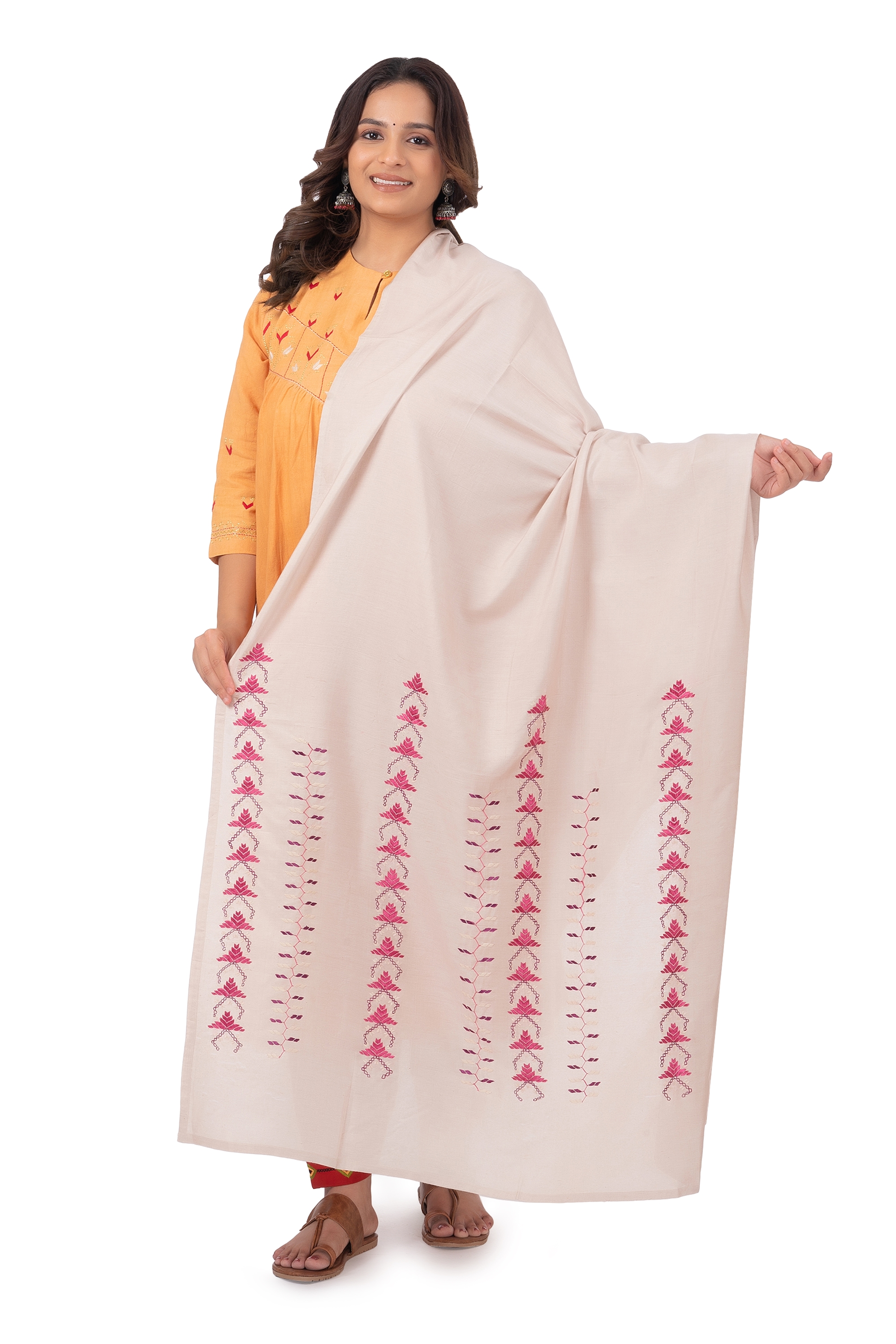 Hand Embroidered Dupatta cream