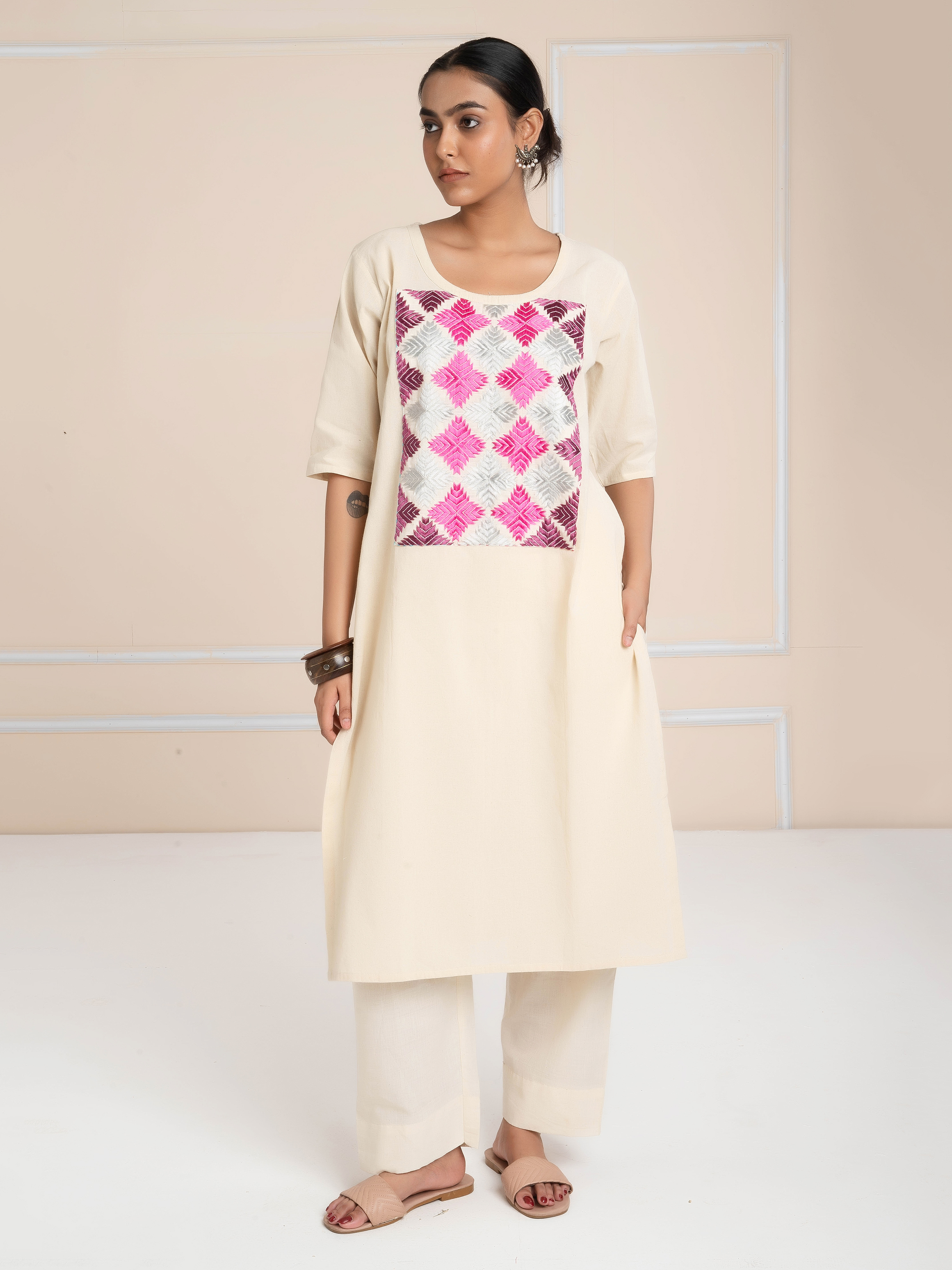 Hand embroidery Kurta Cream